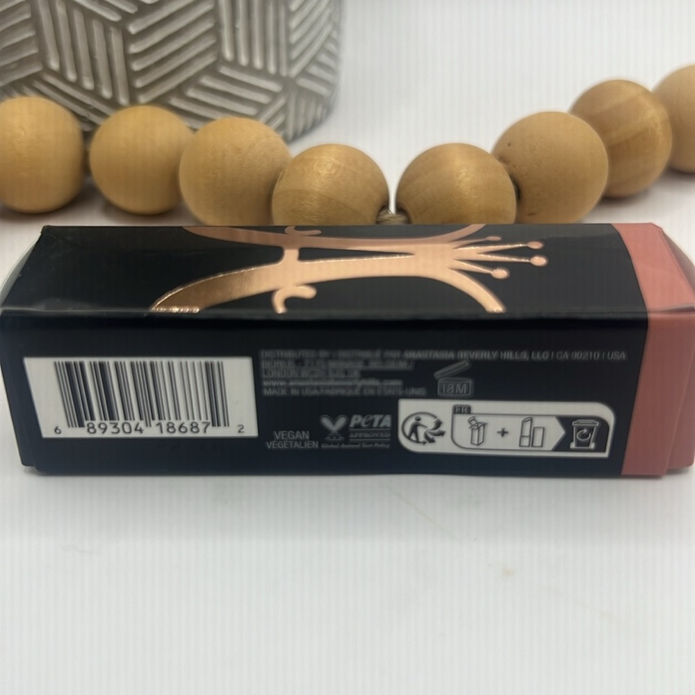 Anastasia Beverly Hills Satin Lipstick (Soft Brown) - Picture 8 of 9